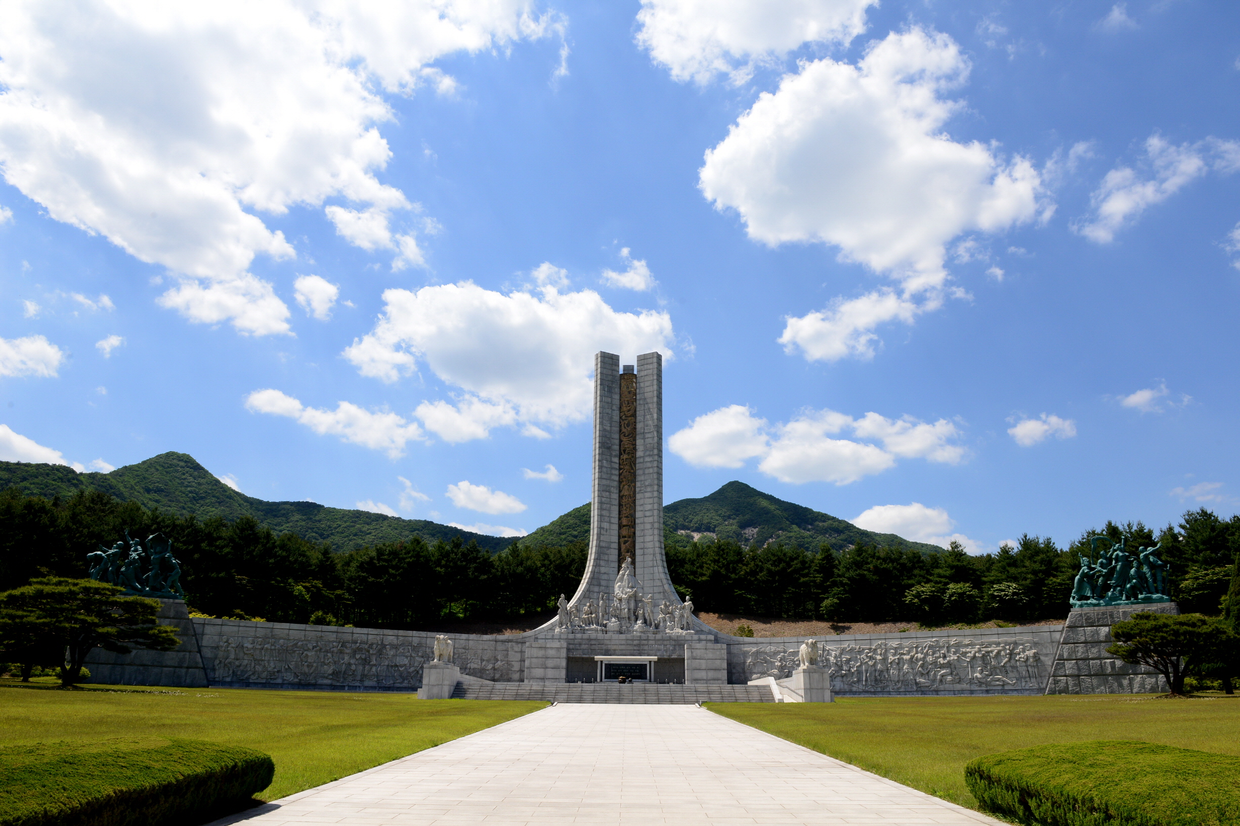 [크기변환]현충탑